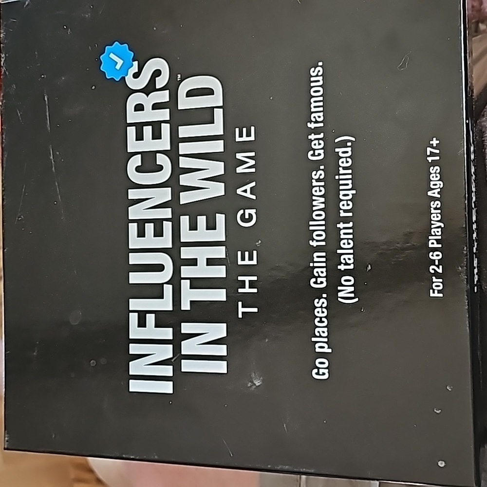 Influencers in the Wild Game